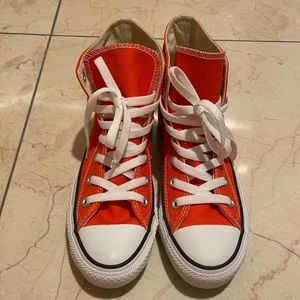 CONVERSE orange mid-top sneakers